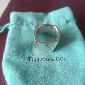 RARE Tiffany Frank Gehry "torque" ring